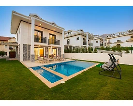 Fethiye Ölüdeniz'de Kalabalık Ailelere Uygun, Özel Havuzlu, Kiralık Villa - 2