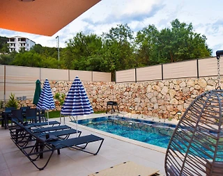 Kaş Andifli'de Sakin Konumda, Özel Havuzlu, Modern Villa - 4