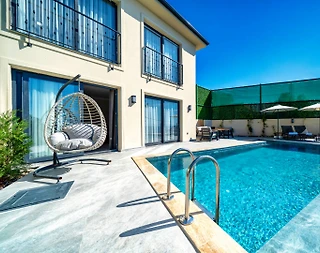 Fethiye Faralya'da Doğa İçerisinde, Özel Havuzlu, Kiralık Villa - 4