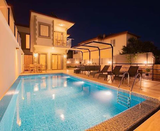 Kaş Andifli'de Doğayla Baş Başa, Özel Havuzlu, İkiz Villa - 1