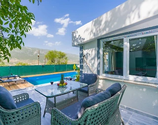 Kaş Sarıbelen'de Doğa İle İç İçe, Özel Havuzlu, Kiralık Villa - 5
