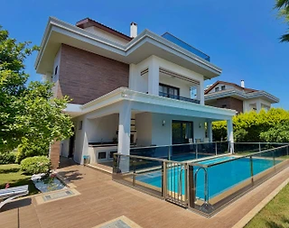 Fethiye Foça'da Denize Yakın Konumda, Özel Havuzlu, Merkezi Villa - 2