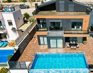 Kaş Kalkan'da Merkezi Konumda, Özel Havuzlu, Manzaralı Villa - 3