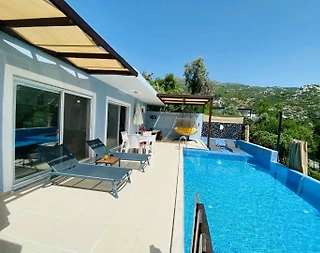 Kaş İslamlar'da Doğa Manzaralı, Özel Havuzlu, Modern Tasarımlı Villa - 3