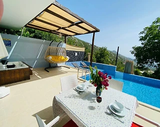 Kaş İslamlar'da Doğa Manzaralı, Özel Havuzlu, Modern Tasarımlı Villa - 5