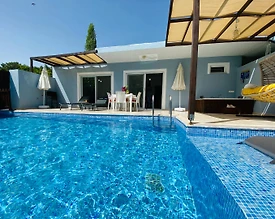 Kaş İslamlar'da Doğa Manzaralı, Özel Havuzlu, Modern Tasarımlı Villa - 2