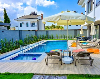 Fethiye Ölüdeniz'de Geniş Ailelere Uygun, Kapalı Havuzlu, Şık Villa - 3