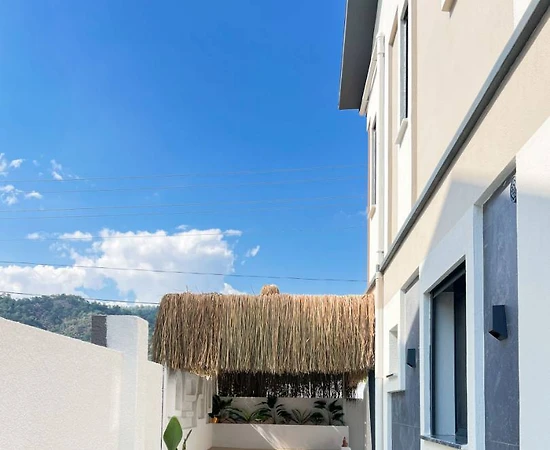 Fethiye Karagedik'te Bohem Tasarımlı, Özel Havuzlu, Olanaklı Villa - 1