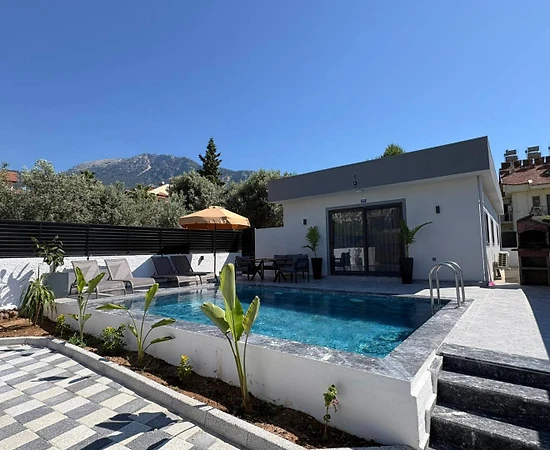 Fethiye Ölüdeniz'de Çekirdek Ailelere Uygun, Özel Havuzlu, 2+1 Villa - 1