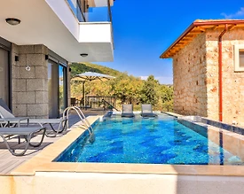 Kaş Çukurbağ'da Göz Alıcı Doğa Manzaralı, Özel Havuzlu, Lüks Villa - 2