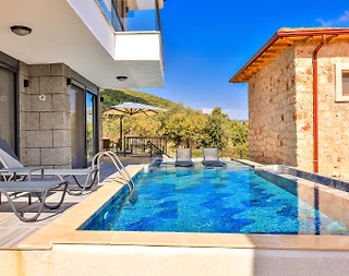 Kaş Çukurbağ'da Göz Alıcı Doğa Manzaralı, Özel Havuzlu, Lüks Villa - 2