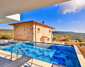 Kaş Çukurbağ'da Göz Alıcı Doğa Manzaralı, Özel Havuzlu, Lüks Villa - 3