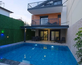 Fethiye Akarca'da Merkezi Konumda, Özel Havuzlu, Modern Villa - 2