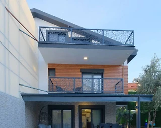 Fethiye Akarca'da Merkezi Yakın Konumda, Özel Havuzlu, İkiz Villa - 1