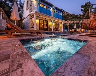 Fethiye Karaağaç'ta Özel Havuzlu, Doğayla İç İçe, Tatil Villası - 1