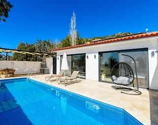 Kaş İslamlar'da Özel Havuzlu, Jakuzili, 1+1, Lüks Balayı Villası - 2