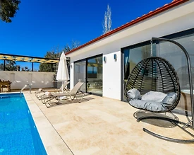 Kaş İslamlar'da Özel Havuzlu, Jakuzili, 1+1, Lüks Balayı Villası - 3