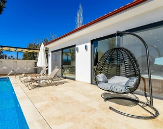 Kaş İslamlar'da Özel Havuzlu, Jakuzili, 1+1, Lüks Balayı Villası - 3