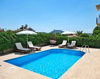 Fethiye Ölüdeniz'de Uygun Konumda, Özel Havuzlu, Lüks, Şık Villa - 4