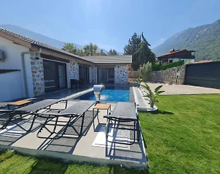Fethiye Ölüdeniz'de Çekirdek Ailelere Uygun, Özel Havuzlu, 2+1 Villa - 2