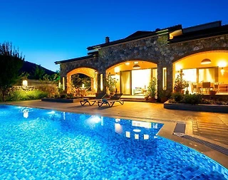 Fethiye Kayaköy'de Doğa İçerisinde, Özel Havuzlu, Modern Lüks Villa - 1