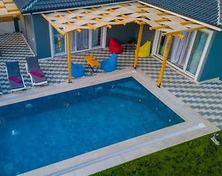 Muğla Fethiye'de Sakin Konumda, Özel Havuzlu, Kiralık Villa - 3