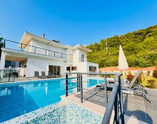 Fethiye Ölüdeniz'de Muhteşem Doğada, Özel Havuzlu, Lüks Villa - 2