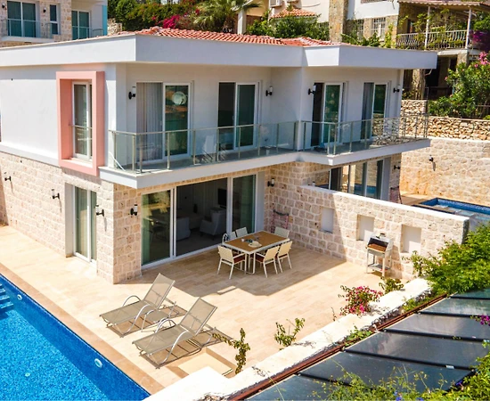 Kaş Çukurbağ'da Nezih Konumda, Özel Havuzlu, Modern Villa - 1