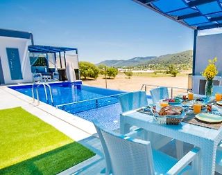 Kaş Sarıbelen'de Gözlerden Uzak Konumda, Özel Havuzlu, Saunalı Villa - 5