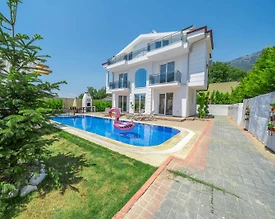 Fethiye Ölüdeniz'de Geniş Ailelere Uygun, Özel Havuzlu, 3+1 Villa - 3