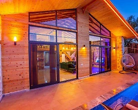 Kaş Sarıbelen'de Sinema Odalı, Özel Havuzlu, Hamaklı, Balayı Villası - 2