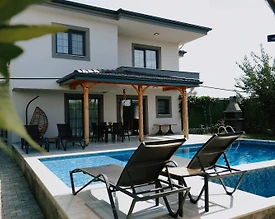 Muğla Seydikemer'de Erişilebilir Konumda, Özel Havuzlu, Konforlu Villa - 2