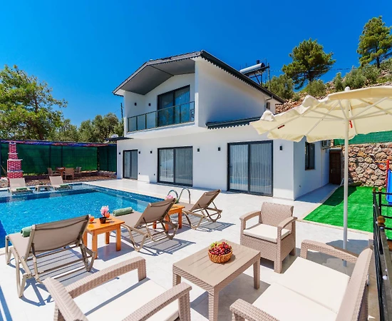 Kaş İslamlar'da Sakin Konumda, Özel Havuzlu, 6 Kişilik Villa - 1