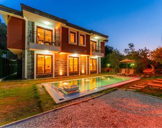 Marmaris Orhaniye'de Geniş Ailelere Uygun, Özel Havuzlu, Bahçeli Villa - 1