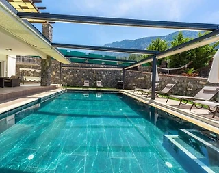 Fethiye Ölüdeniz'de Yemyeşil Bahçeli, Özel Havuzlu, 5+1 Villa - 4