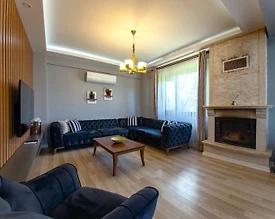 Sapanca Güldibi'nde Modern Tasarımlı, Isıtmalı Havuzlu, Kiralık Villa  - 3