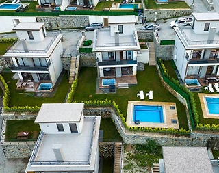Sapanca Güldibi'nde Doğanın Kalbinde, Jakuzili, Kiralık Villa - 1