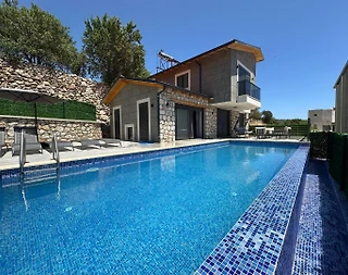 Kaş Çukurbağ'da Enfes Doğada, Özel Havuzlu, Kiralık Villa - 1