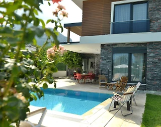 Antalya Kemer'de Geniş Ailelere Uygun, Özel Havuzlu, Lüks Villa - 4