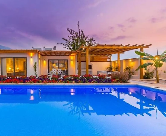 Fethiye Hisarönü'nde Muhteşem Doğada, Özel Havuzlu, 3+1 Villa - 1