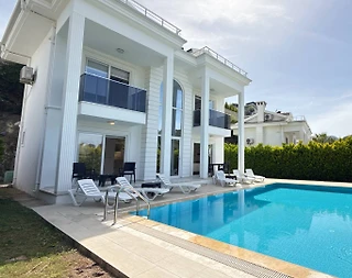 Fethiye Ölüdeniz'de Sakin Konumda, Özel Havuzlu, 4+1 Villa - 3