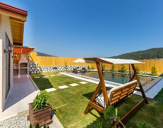 Kaş Sarıbelen'de Balayı Çiftlerine Uygun, Özel Havuzlu, Bahçeli Villa - 4