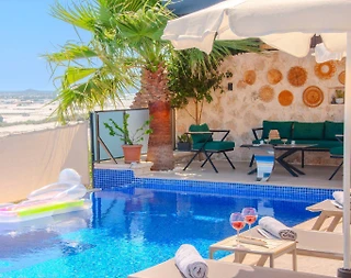 Kaş Çavdır'da Sakin Konumda, Özel Havuzlu, Lüks Villa - 5