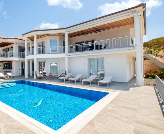 Kaş Andifli'de Enfes Deniz Manzaralı, Özel Havuzlu, Lüks Villa - 1