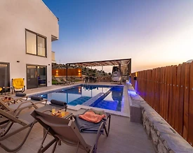 Muğla Seydikemer'de Modern Tasarımlı, Özel Havuzlu, Lüks Villa - 3