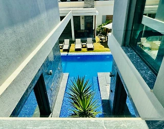 Aydın Kuşadası'nda Kalabalık Aileler İçin, Özel Havuzlu, Modern Villa - 4