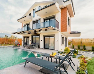 Muğla Seydikemer'de Sakin Konumda, Özel Havuzlu, Konforlu Villa - 4