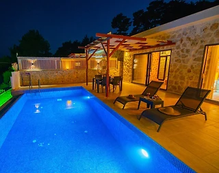 Kaş İslamlar'da Doğa İçerisinde, Özel Havuzlu, Konforlu Villa - 5