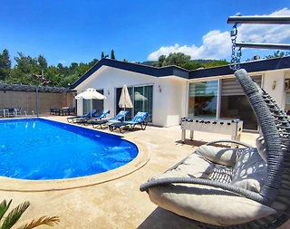Kaş İslamlar'da Deniz Ve Doğa Manzaralı, Özel Havuzlu, Taş Villa - 1