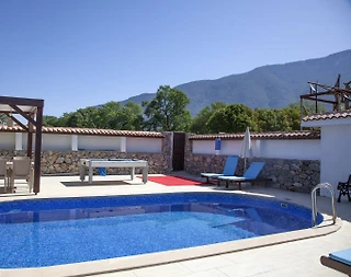 Fethiye Ölüdeniz'de Doğa İçerisinde, Özel Havuzlu, 7 Kişilik Villa - 2